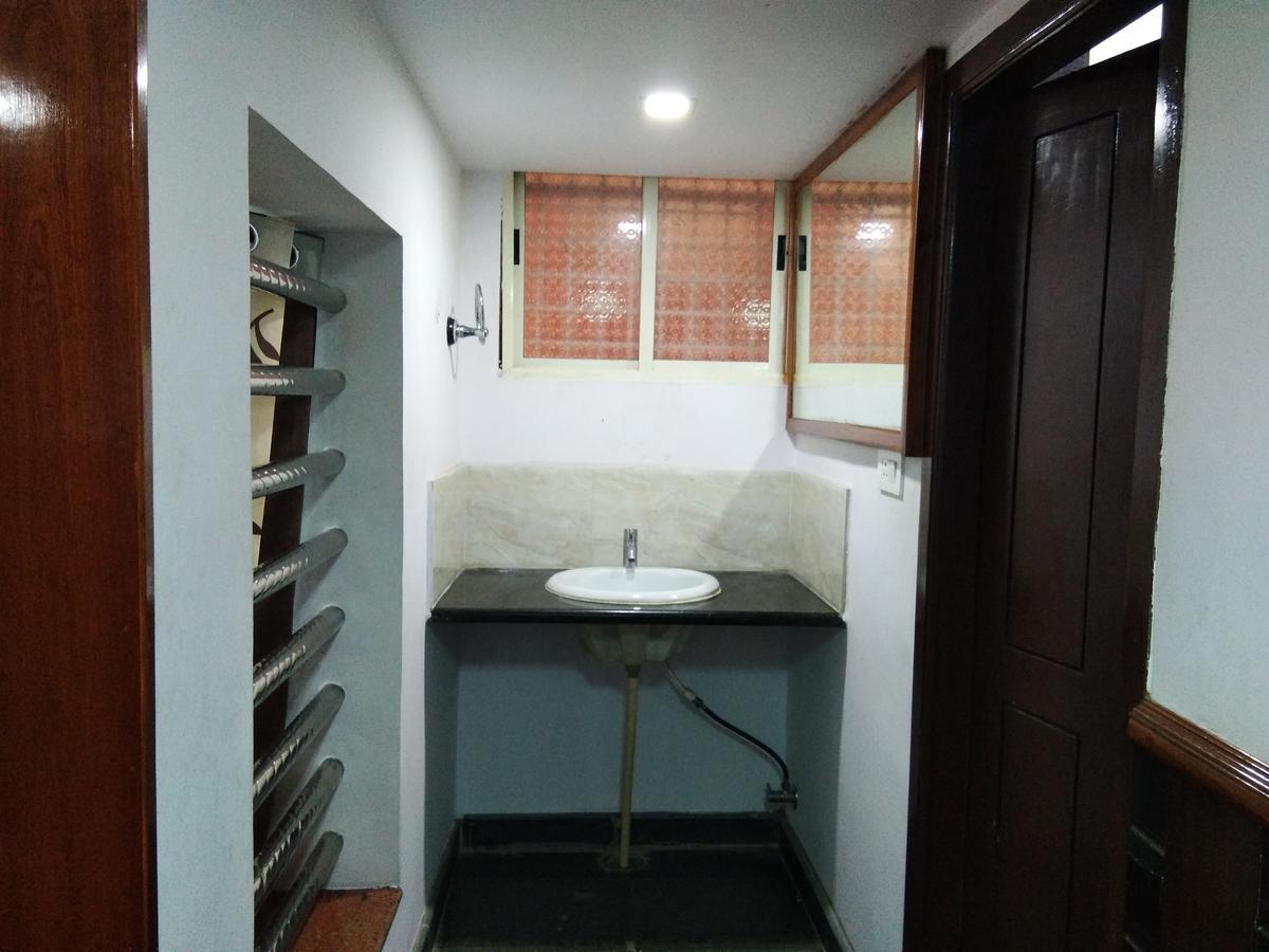 Hotel Sanman Lodge Shimoga Extérieur photo