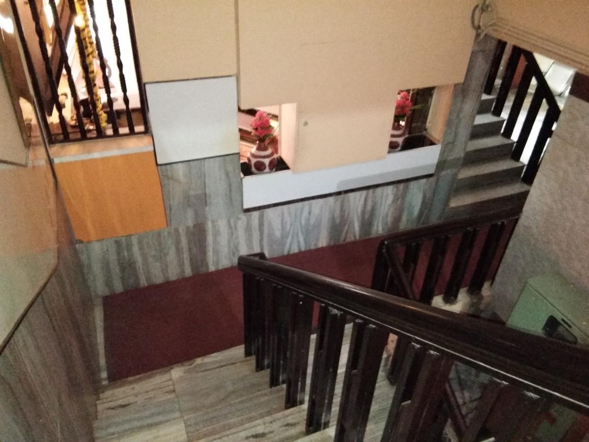 Hotel Sanman Lodge Shimoga Extérieur photo
