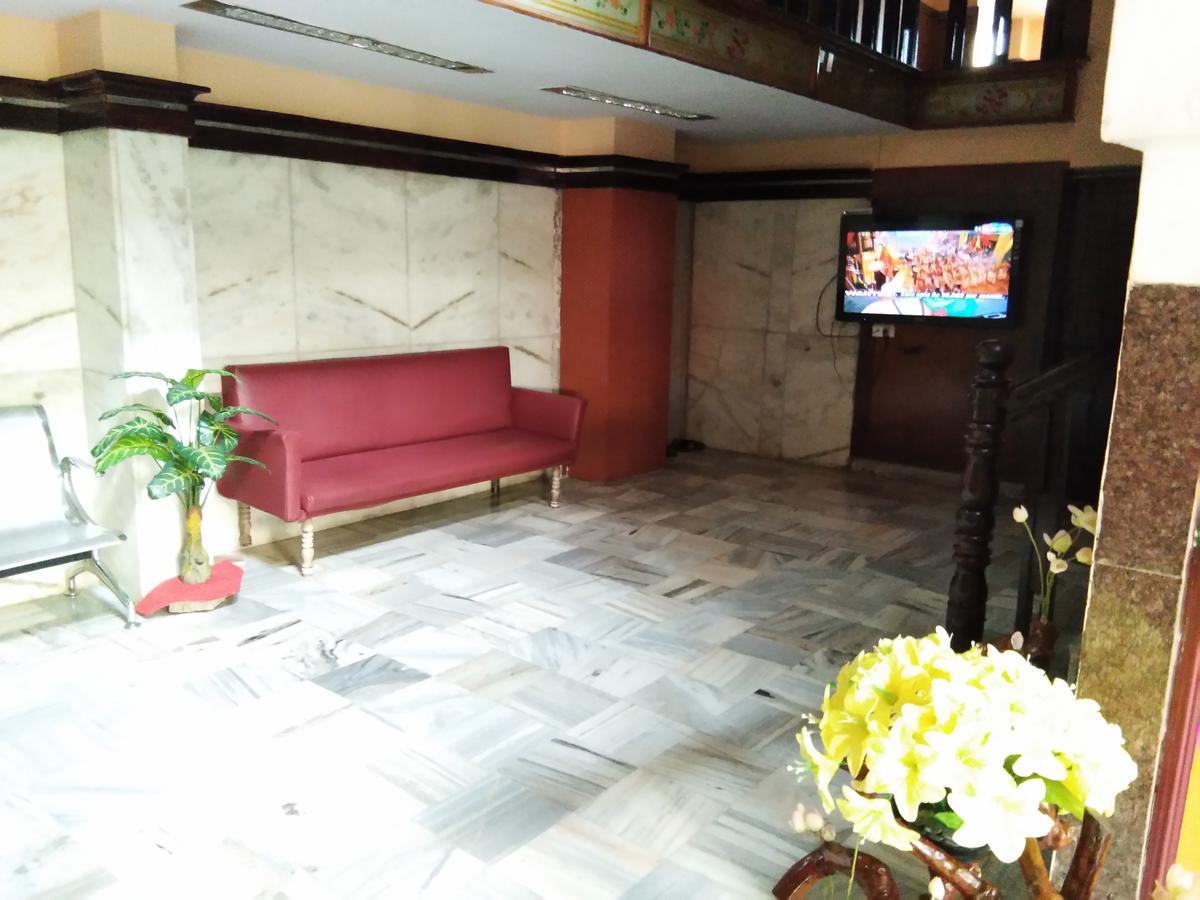 Hotel Sanman Lodge Shimoga Extérieur photo
